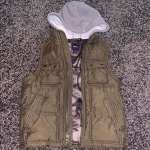 GAP Vest